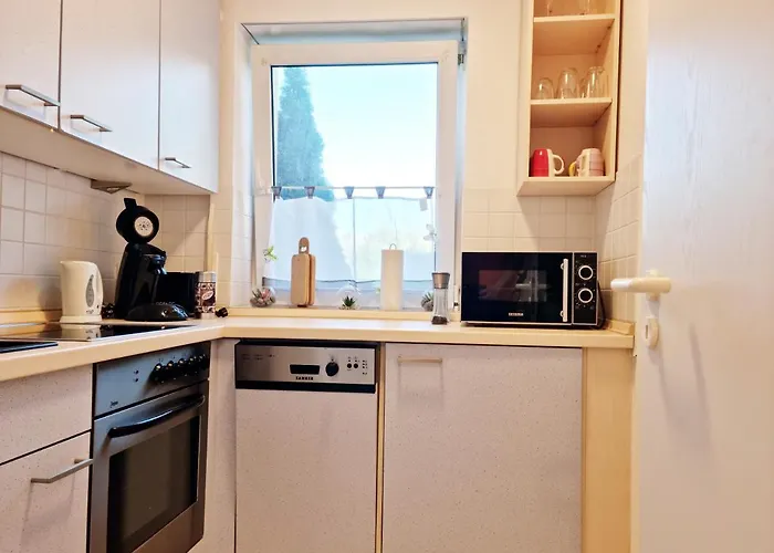 Brise Business Apartment Nahe Leipziger Messe - Porsche - Bmw - Dhl - Wlan - Parkplatz - Business Travelers Only