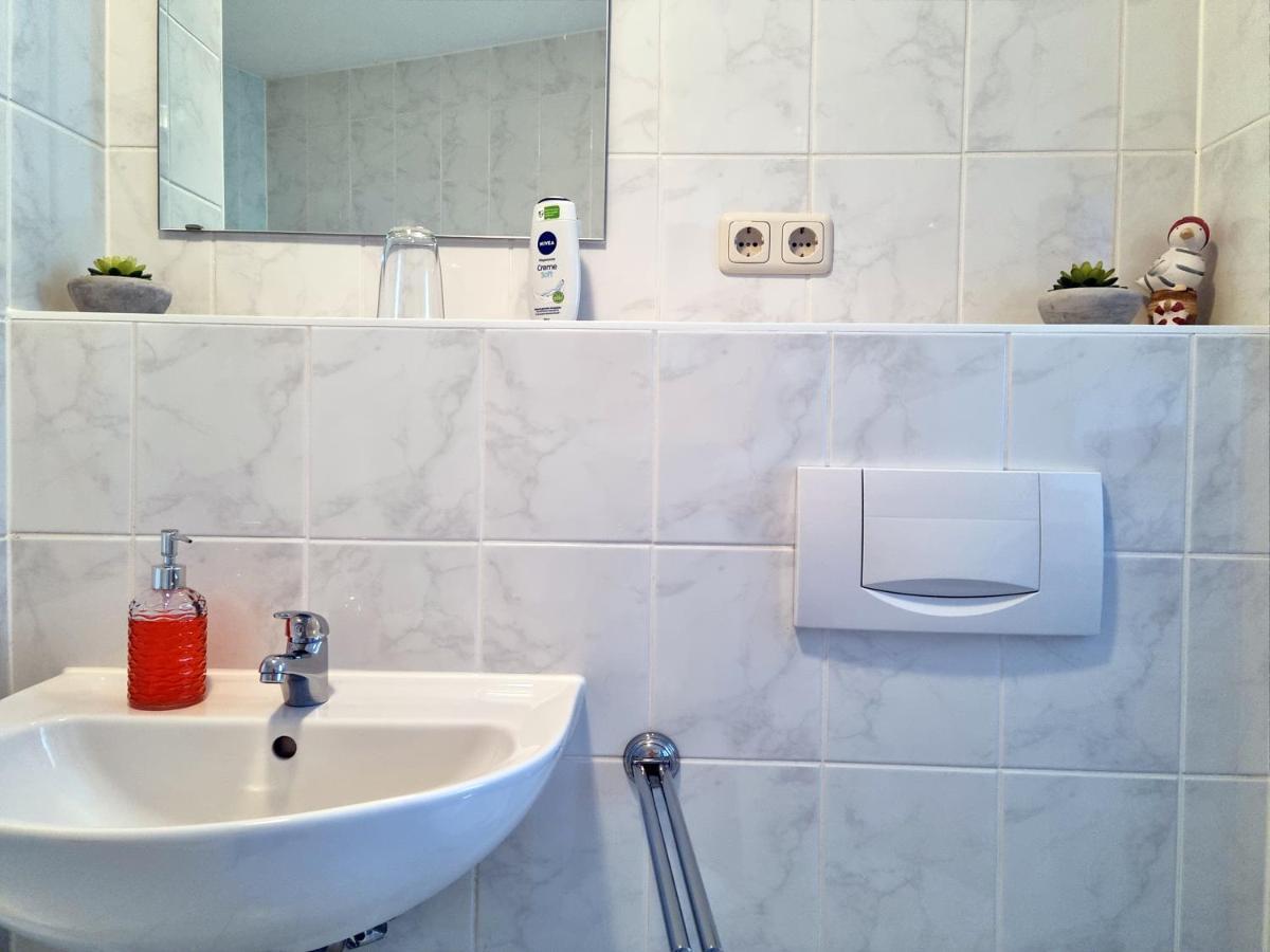 Brise Business Apartment: Location For Corporate Travelers Apartment Leipzig
